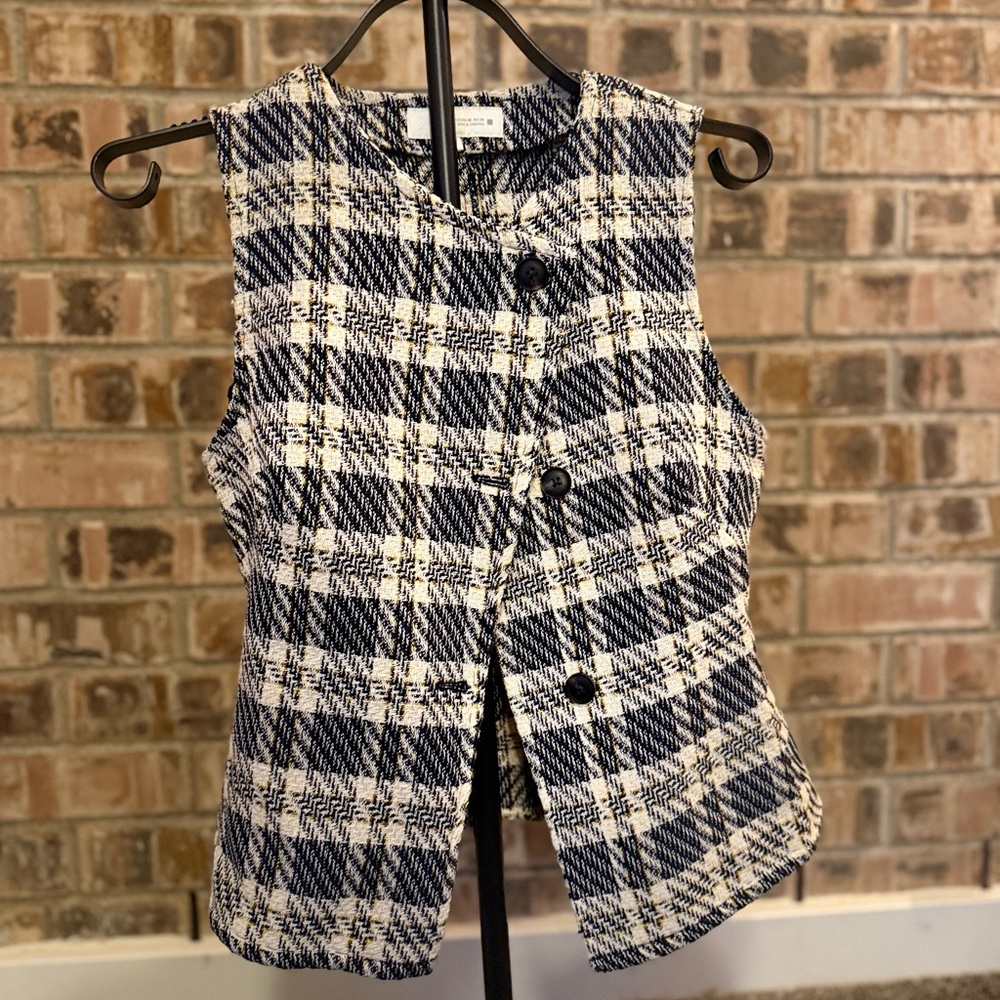 Zara Black and Cream Plaid Vest